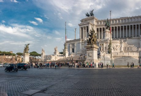<span class='grey smaller light'>#51)</span>  Altare della Patria